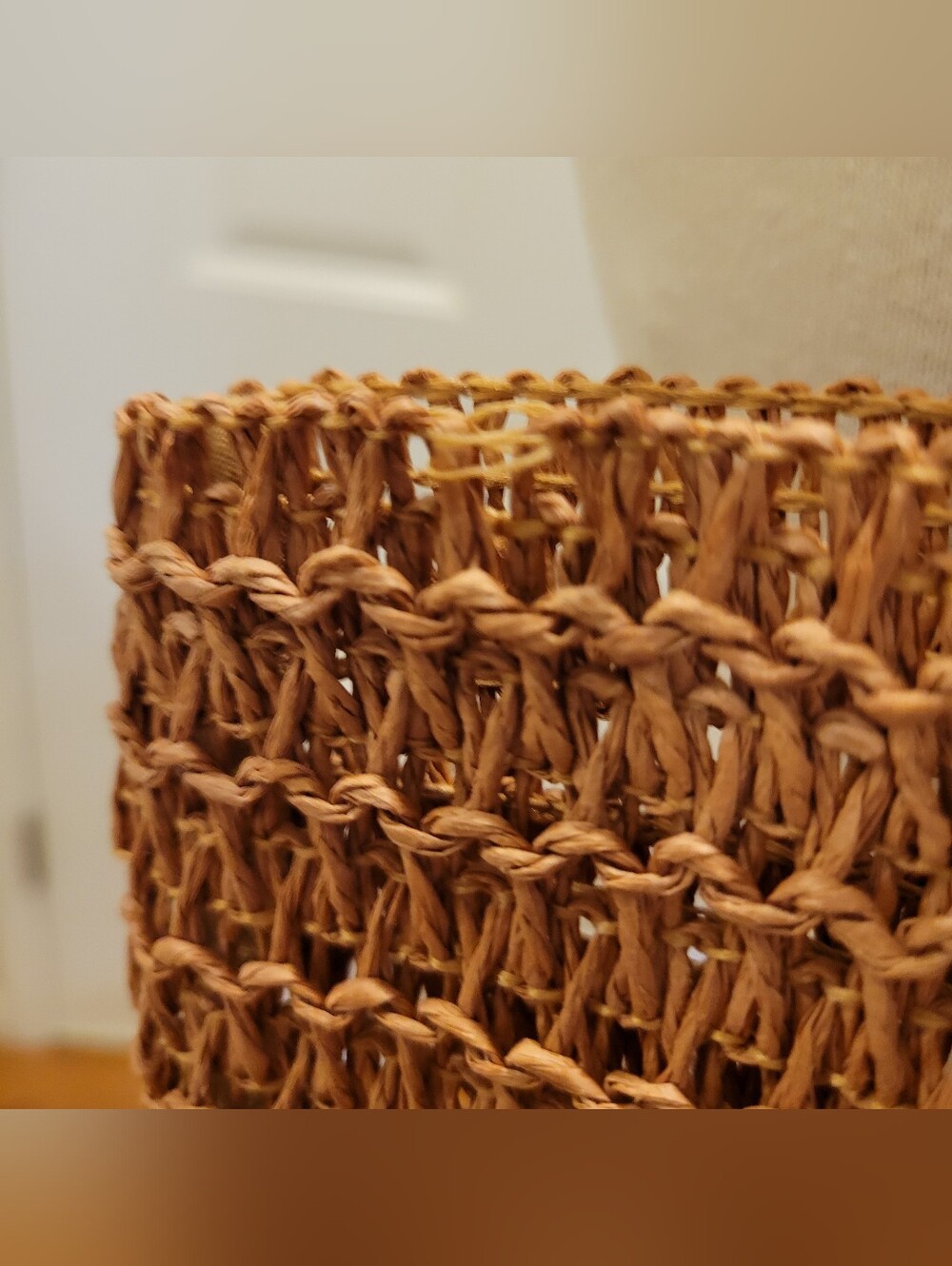 👜NWOT~ BURBERRY RAFFIA TOTE BAG - Picture 6 of 6